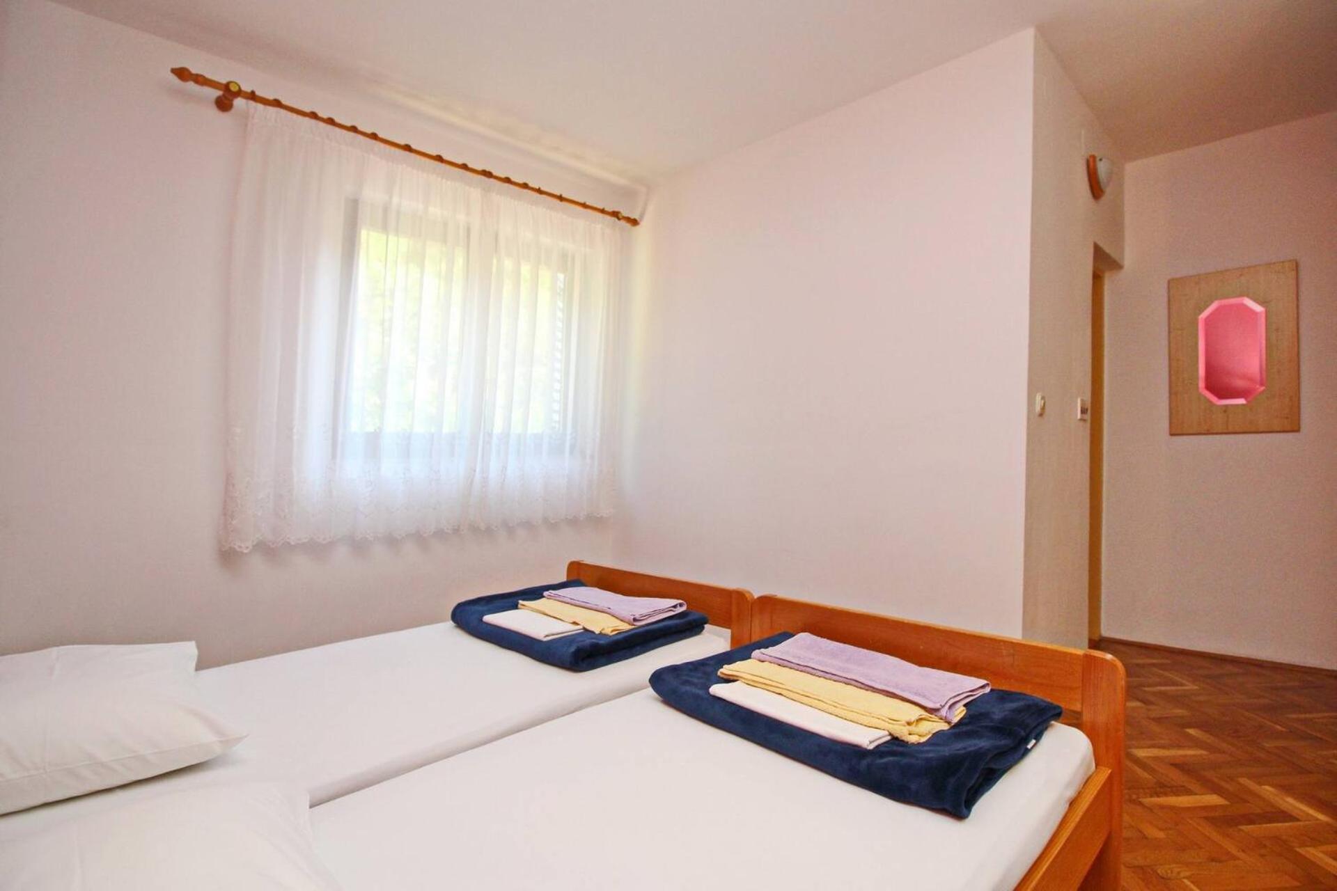 Apartments Karamarko Baska  Luaran gambar